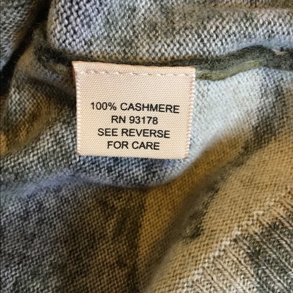 NEW Philosophy Cashmere Sweater 💕 - Picture 6 of 7